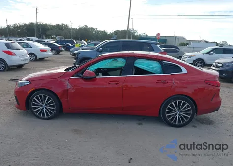 2021 BMW 228I Gran Coupe Sdrive z USA, uszkodzony, nr VIN WBA53AK02M7J08081